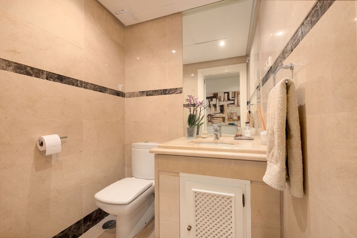 3 soverom Leilighet til salgs i Nueva Andalucia - € 1 895 000 (Ref: 9267693)