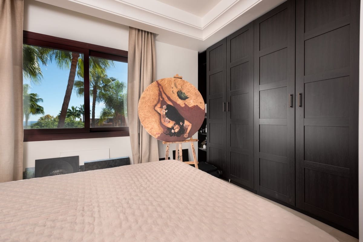 3 soverom Leilighet til salgs i Nueva Andalucia - € 1 895 000 (Ref: 9267693)