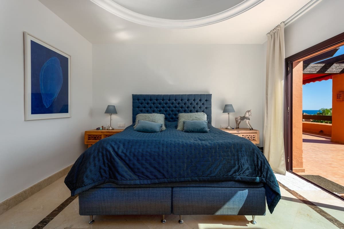 3 soverom Leilighet til salgs i Nueva Andalucia - € 1 895 000 (Ref: 9267693)