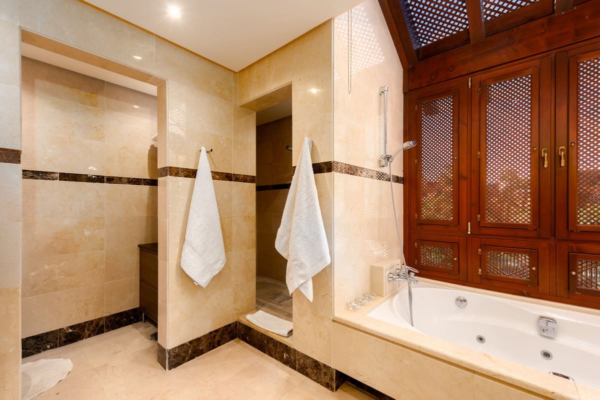 3 soverom Leilighet til salgs i Nueva Andalucia - € 1 895 000 (Ref: 9267693)