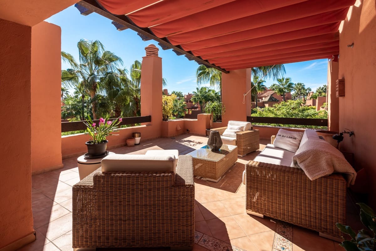 3 soverom Leilighet til salgs i Nueva Andalucia - € 1 895 000 (Ref: 9267693)