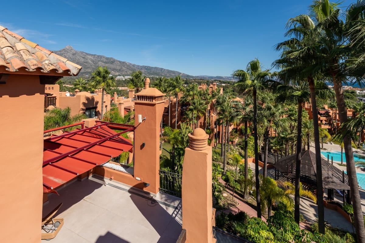 3 soverom Leilighet til salgs i Nueva Andalucia - € 1 895 000 (Ref: 9267693)