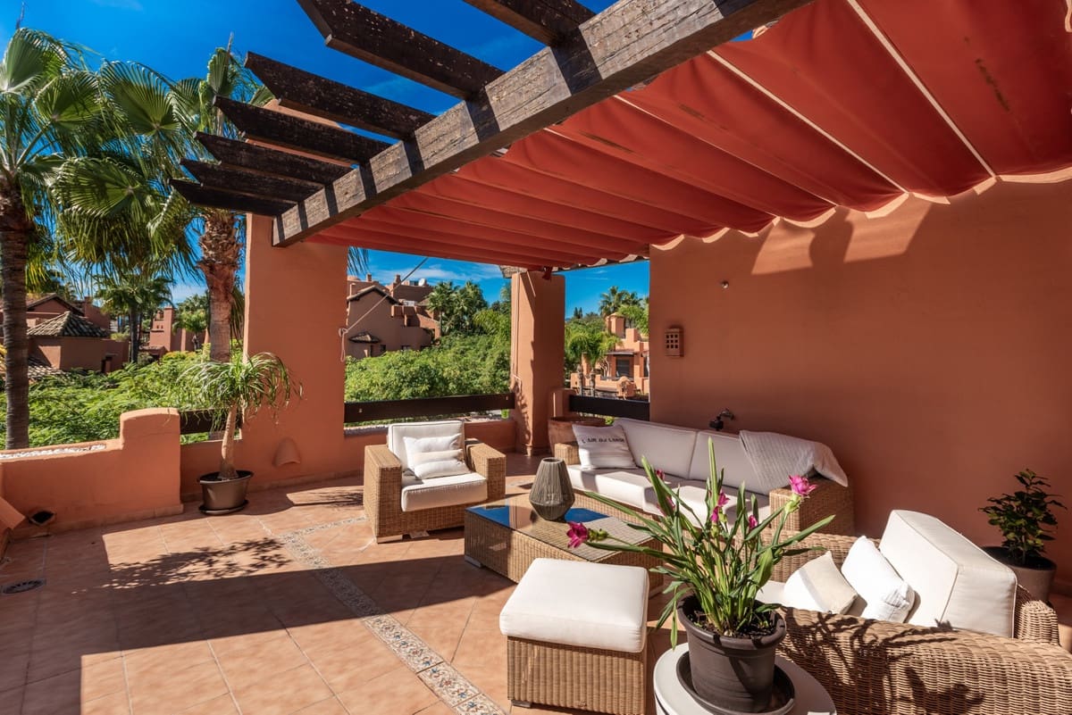 3 soverom Leilighet til salgs i Nueva Andalucia - € 1 895 000 (Ref: 9267693)