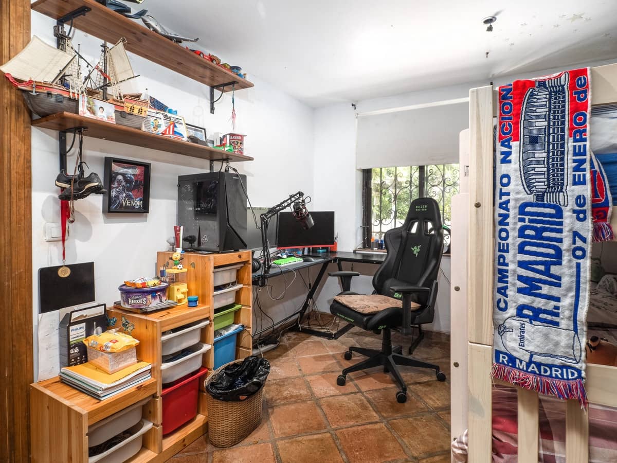 3 soveværelse Erhverv til salg i Casares - € 675.000 (Ref: 9267694)