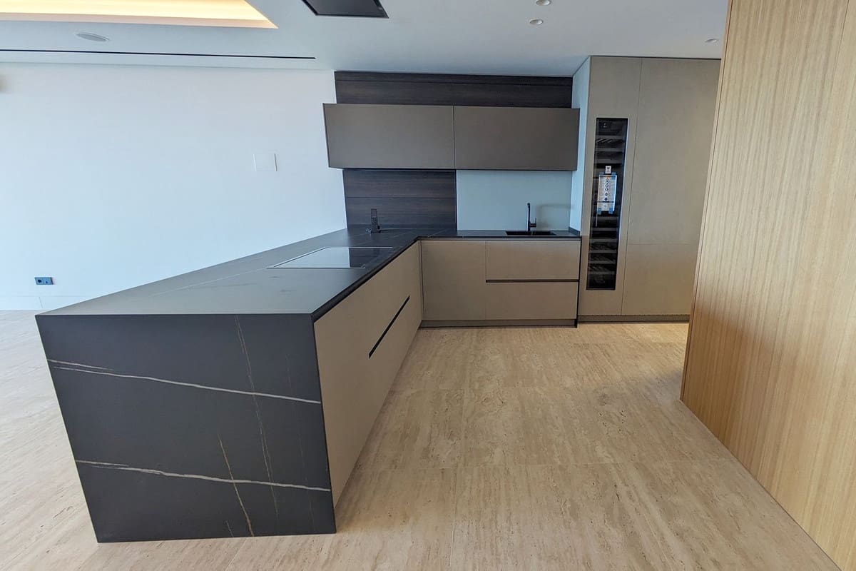 3 Zimmer Apartment zu verkaufen in Estepona mit Garage - 2.490.000 € (Ref: 9314628)