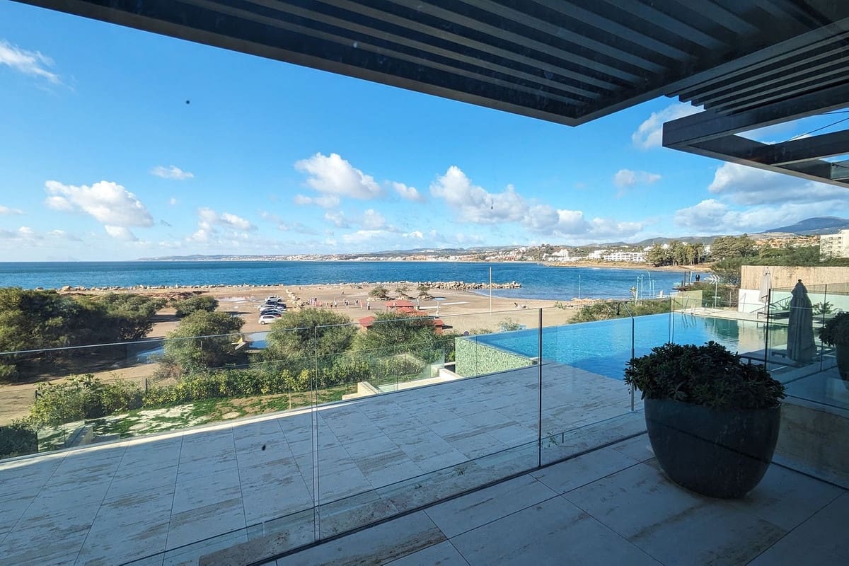 3 Zimmer Apartment zu verkaufen in Estepona mit Garage - 2.490.000 € (Ref: 9314628)