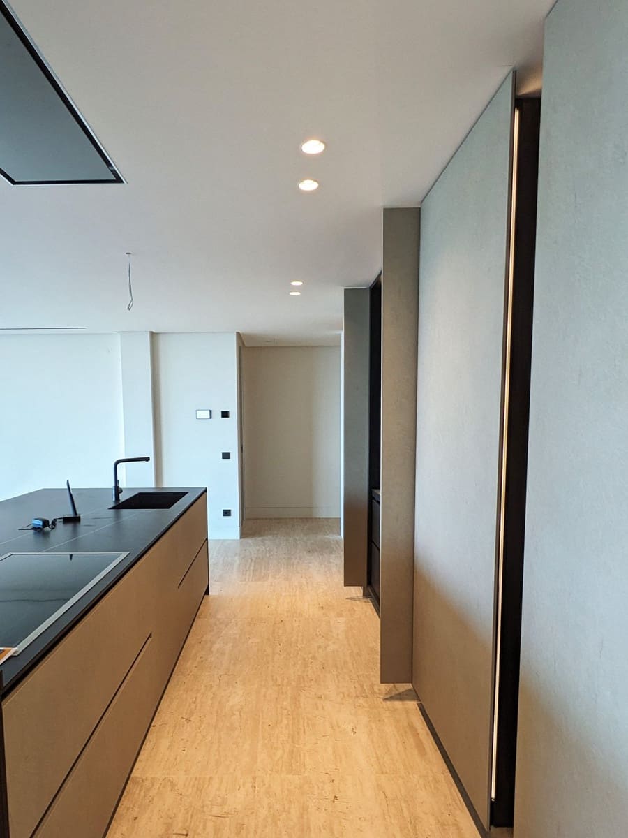 Apartamento de 4 habitaciones en Estepona en venta con garaje - 4.385.000 € (Ref: 9314629)