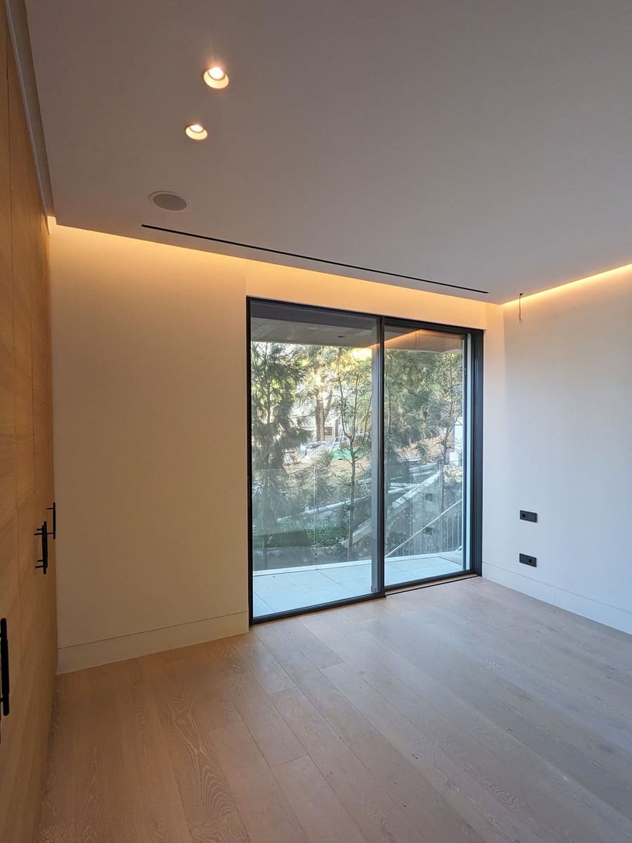 4 bedroom Apartment for sale in Estepona with garage - € 4,385,000 (Ref: 9314630)