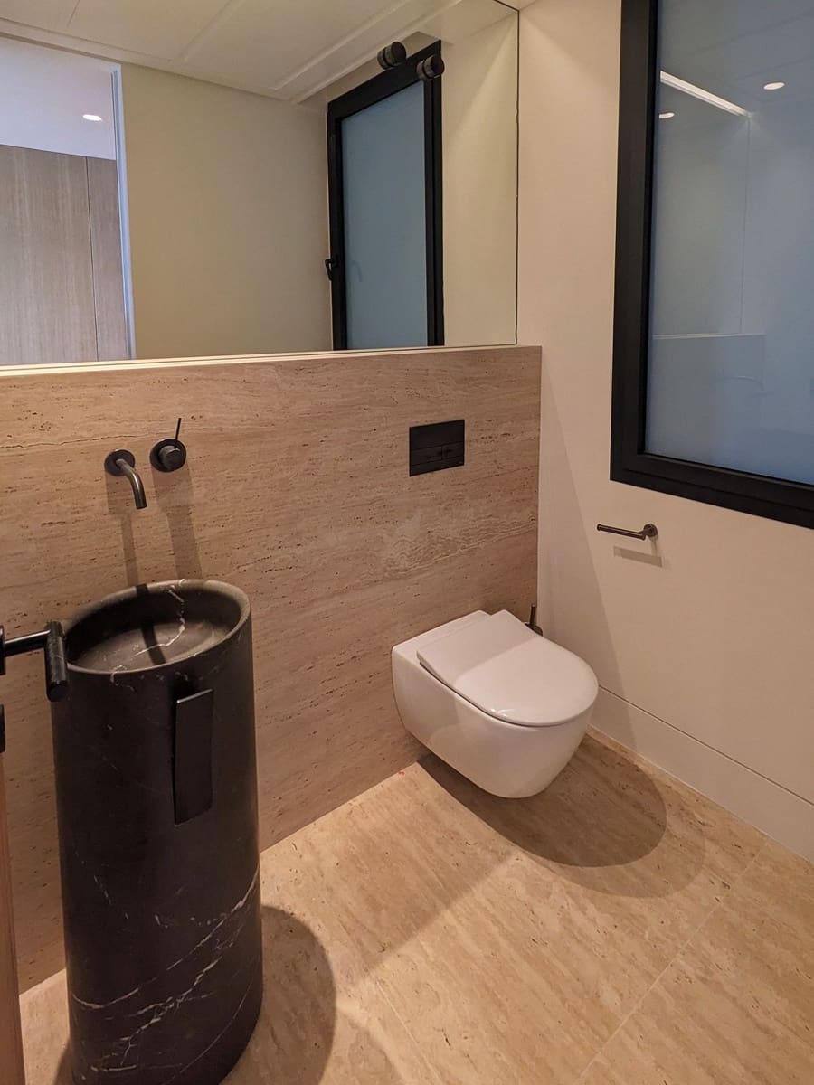 4 bedroom Apartment for sale in Estepona with garage - € 4,385,000 (Ref: 9314630)