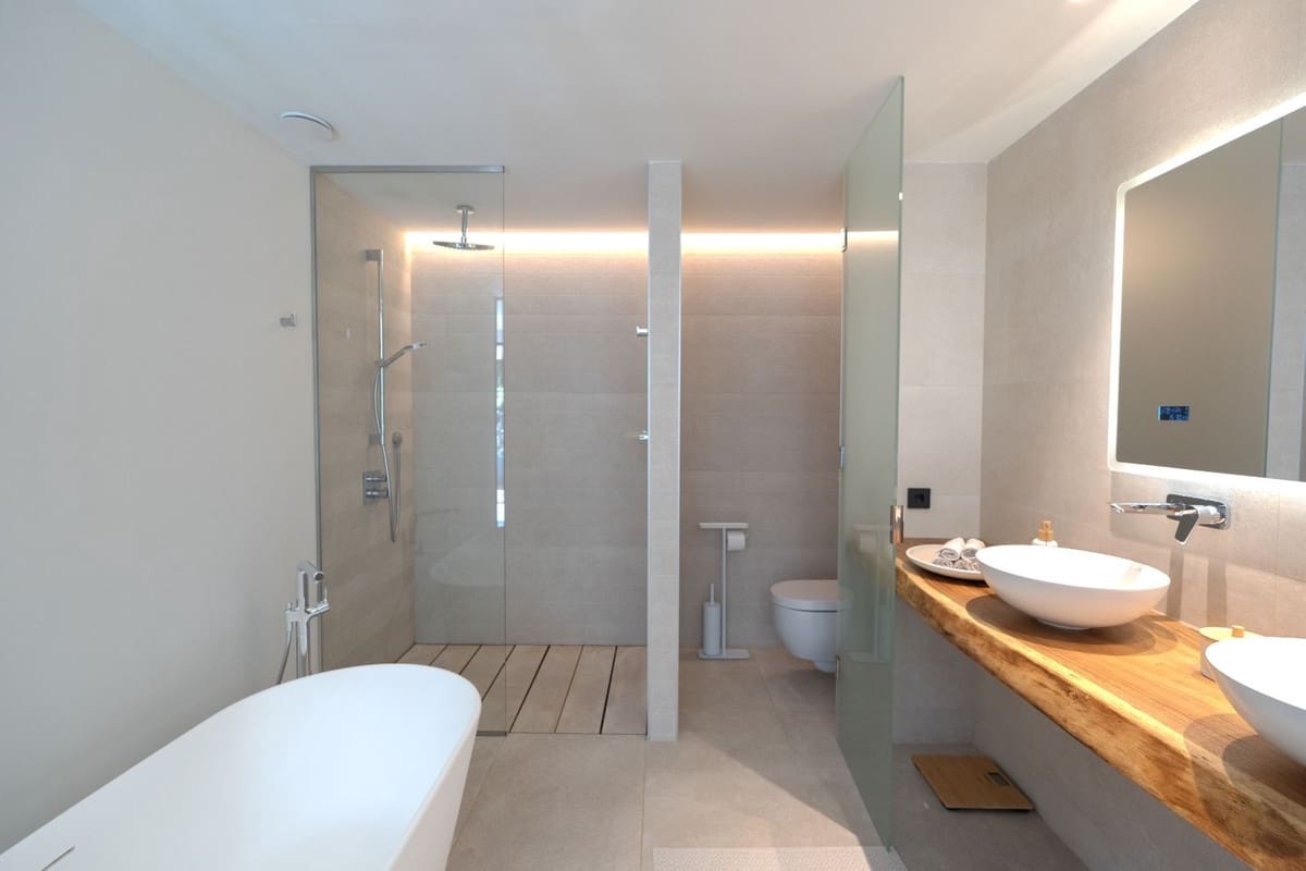 2 soverom Leilighet til salgs i Sotogrande med garasje - € 900 000 (Ref: 9314631)