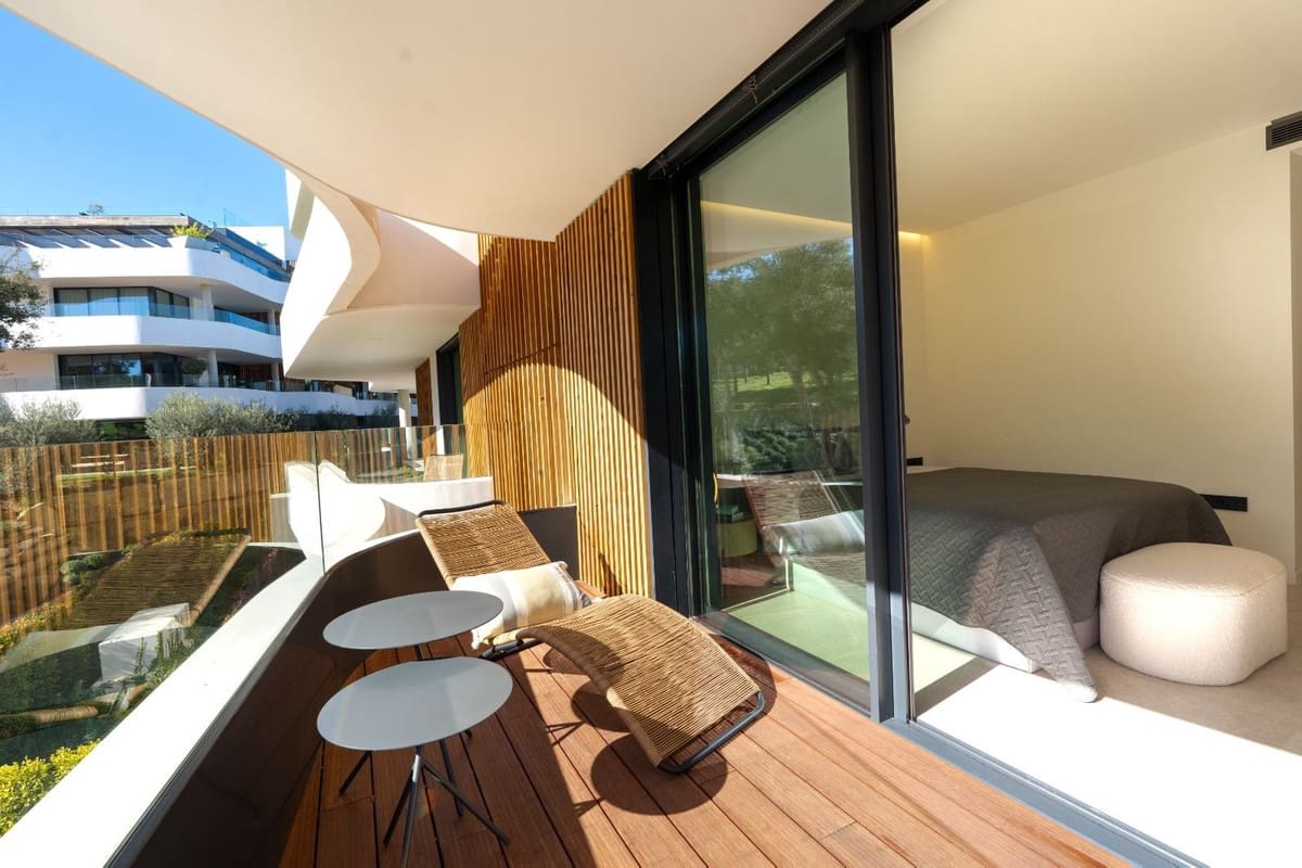 2 soverom Leilighet til salgs i Sotogrande med garasje - € 900 000 (Ref: 9314631)