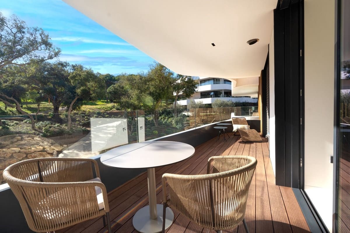 2 soverom Leilighet til salgs i Sotogrande med garasje - € 900 000 (Ref: 9314631)