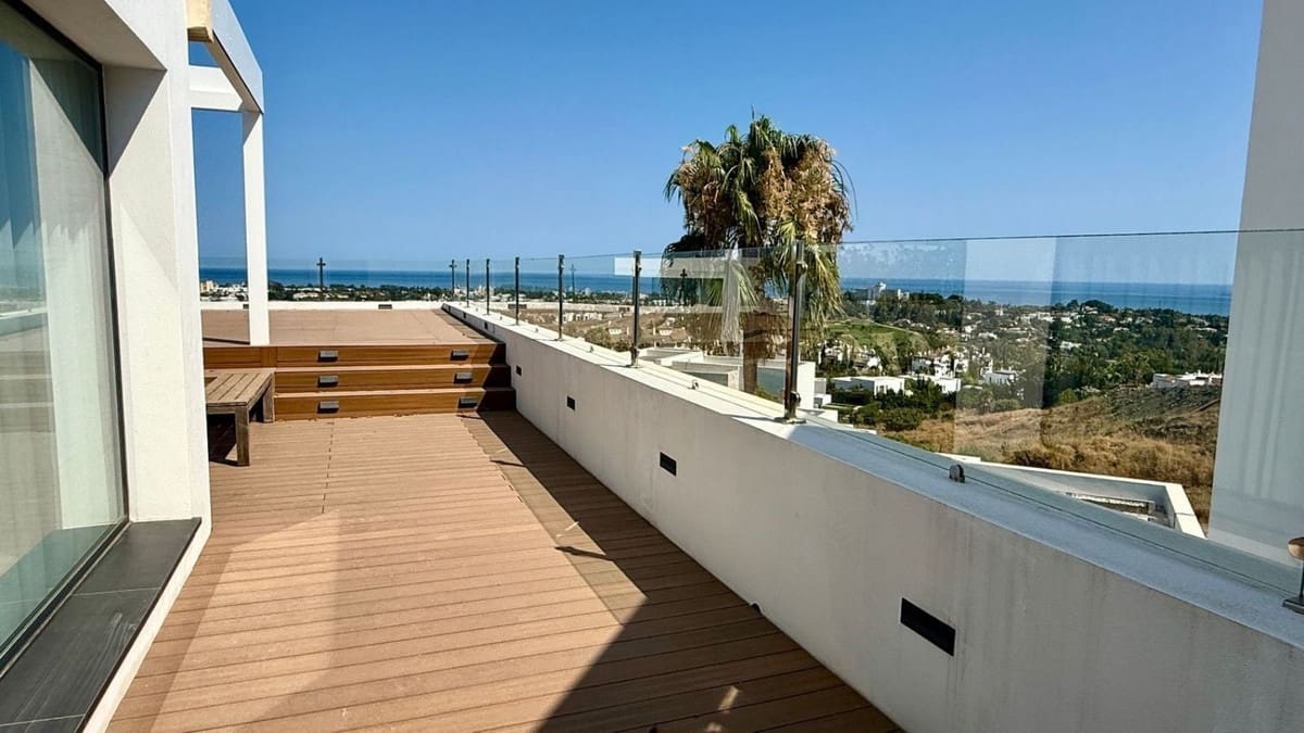 4 bedroom Villa for sale in Benahavis - € 2,950,000 (Ref: 9314634)