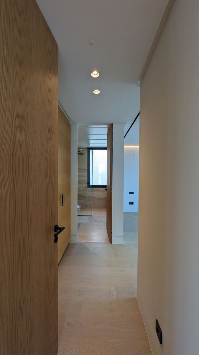 3 bedroom Apartment for sale in Estepona with garage - € 5,000,000 (Ref: 9314638)