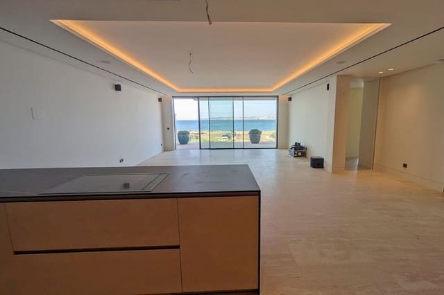 3 bedroom Apartment for sale in Estepona with garage - € 2,410,000 (Ref: 9314639)