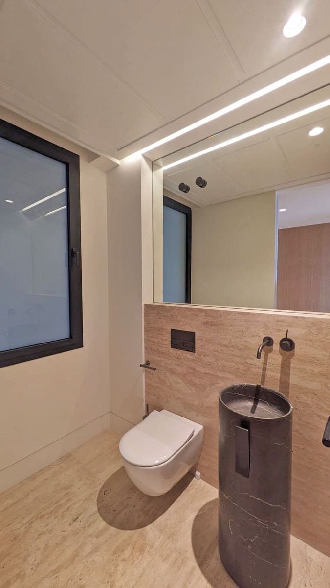 3 bedroom Apartment for sale in Estepona with garage - € 2,410,000 (Ref: 9314639)