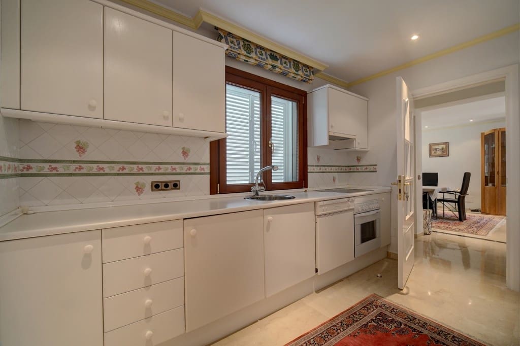 Chalet de 5 habitaciones en Costalita en venta con garaje - 2.400.000 € (Ref: 9352119)