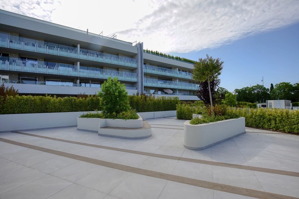 3 bedroom Apartment for sale in San Pedro de Alcantara - € 1,150,000 (Ref: 9352120)