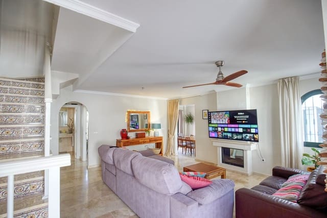 3 camera da letto Villa in vendita in Manilva Pueblo, Manilva con piscina - 575.000 € (Rif: 9352122)