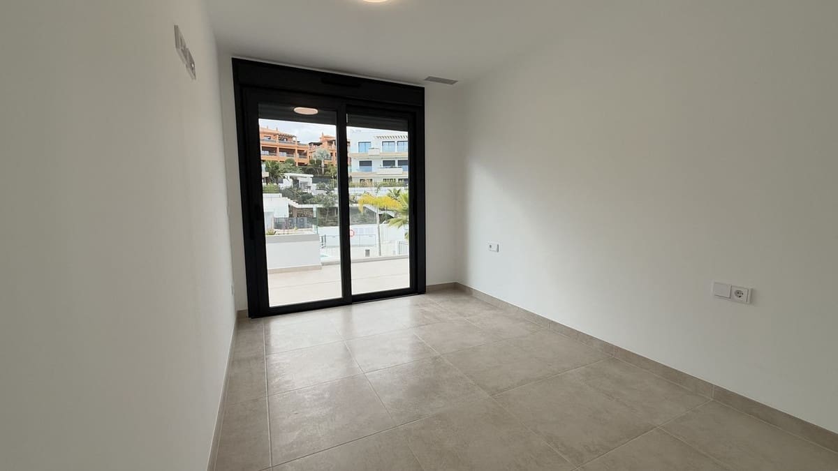 3 slaapkamer Appartement te koop in Atalaya-Isdabe - € 895.000 (Ref: 9357488)