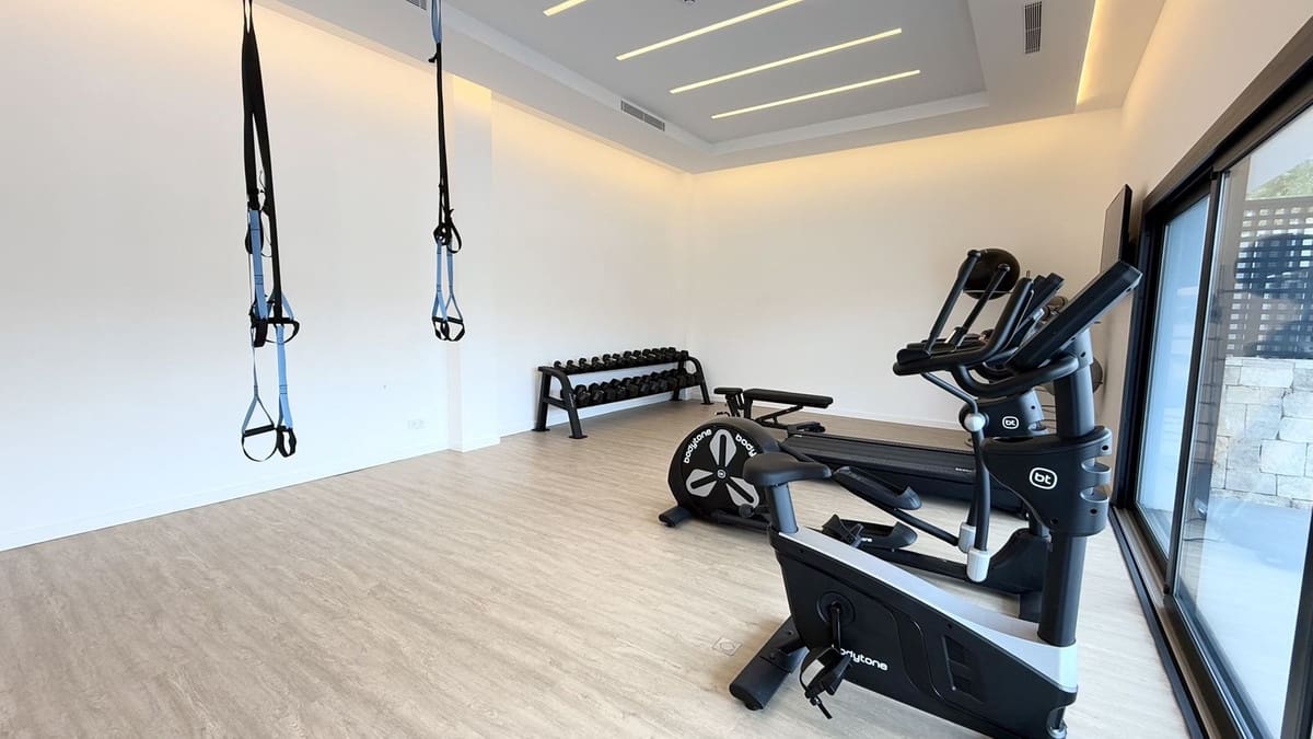 3 slaapkamer Appartement te koop in Atalaya-Isdabe - € 895.000 (Ref: 9357488)