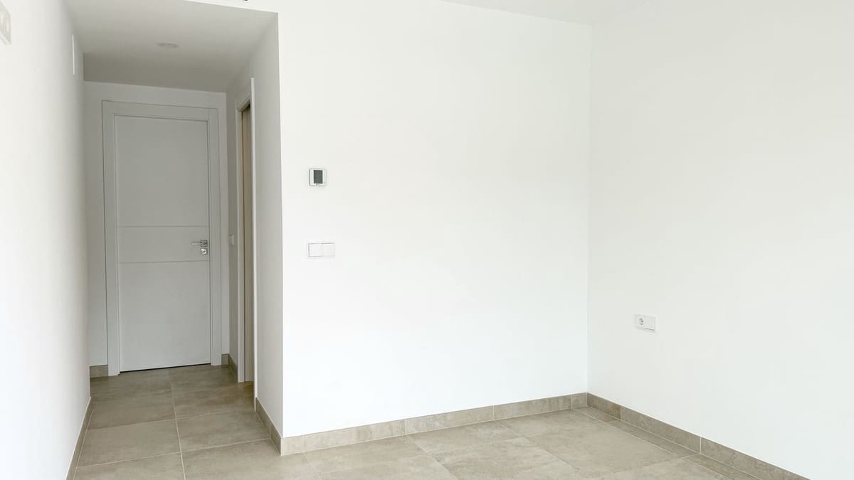 3 bedroom Apartment for sale in Atalaya-Isdabe - € 895,000 (Ref: 9357488)