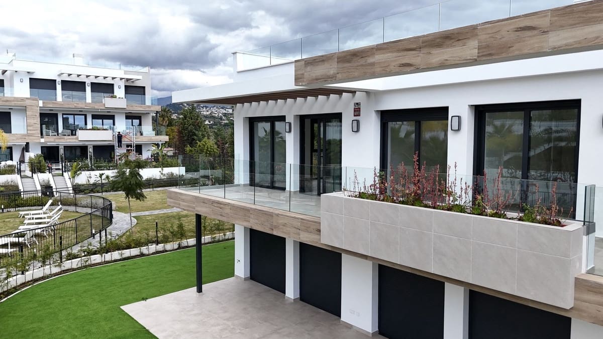 3 bedroom Apartment for sale in Atalaya-Isdabe - € 860,000 (Ref: 9357488)