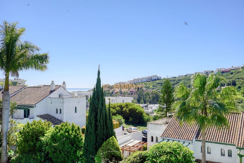 3 quarto Moradia para venda em La Duquesa / Puerto de la Duquesa - 549 000 € (Ref: 9360237)