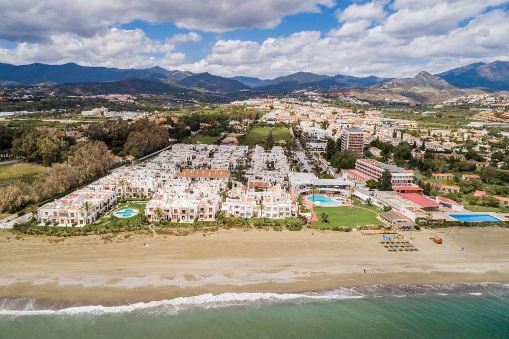 2 soveværelse Byhus til salg i Estepona - € 435.000 (Ref: 9360241)
