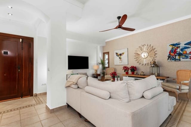 4 chambre Villa/Maison à vendre à Estepona avec garage - 1 199 000 € (Ref: 9510115)