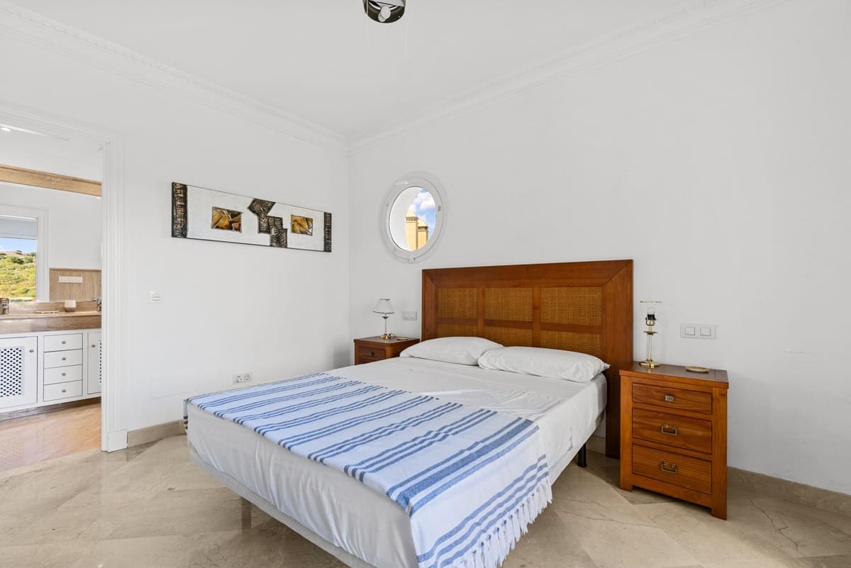 3 sovrum Lägenhet till salu i Casares - 595 000 € (Ref: 9541990)