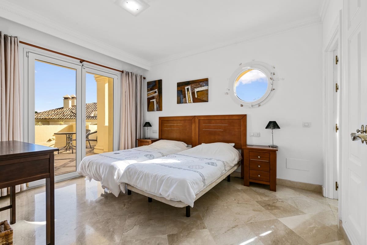 3 sovrum Lägenhet till salu i Casares - 595 000 € (Ref: 9541990)