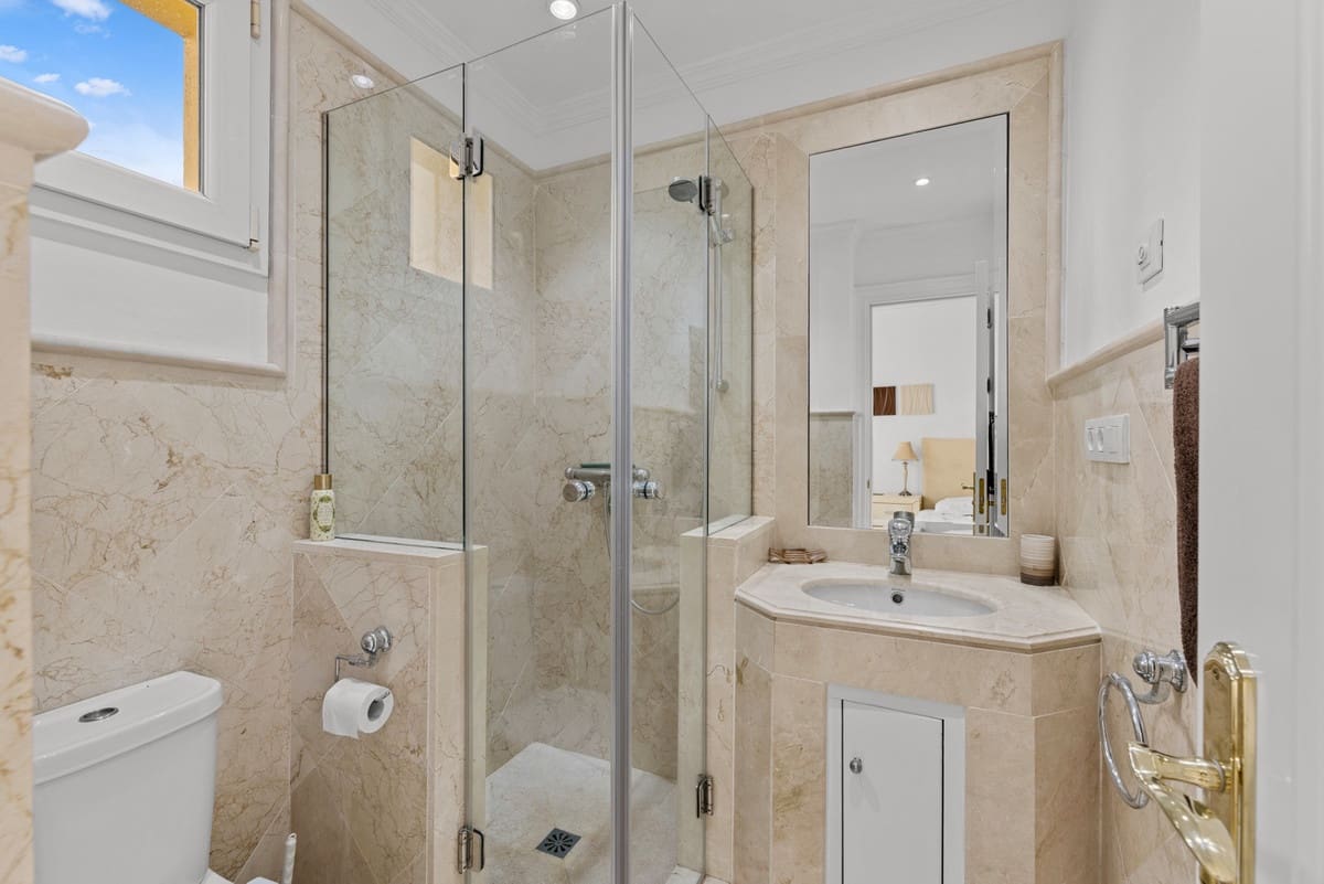 3 sovrum Lägenhet till salu i Casares - 595 000 € (Ref: 9541990)