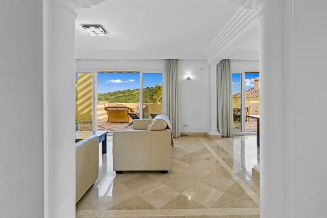 3 slaapkamer Appartement te koop in Casares Pueblo, Casares - € 595.000 (Ref: 9541990)