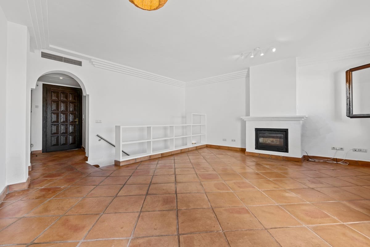 3 soveværelse Byhus til salg i Casares - € 410.000 (Ref: 9541991)