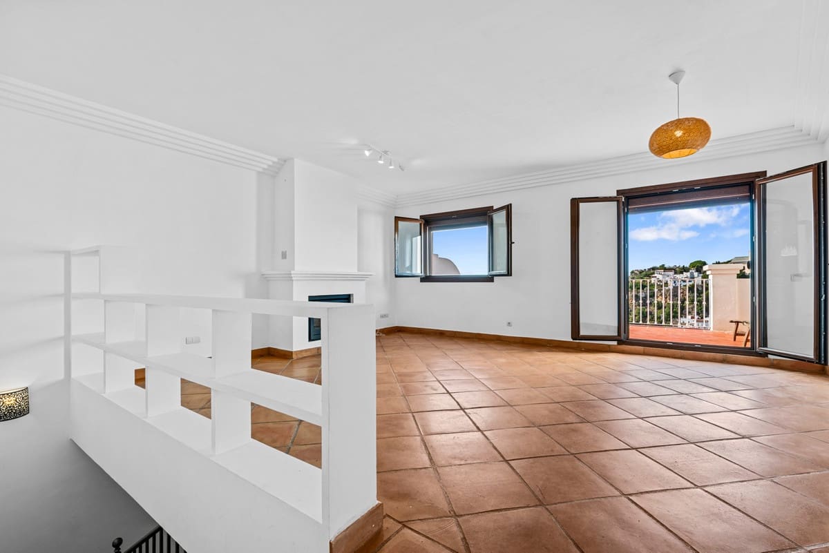 3 soveværelse Byhus til salg i Casares - € 410.000 (Ref: 9541991)