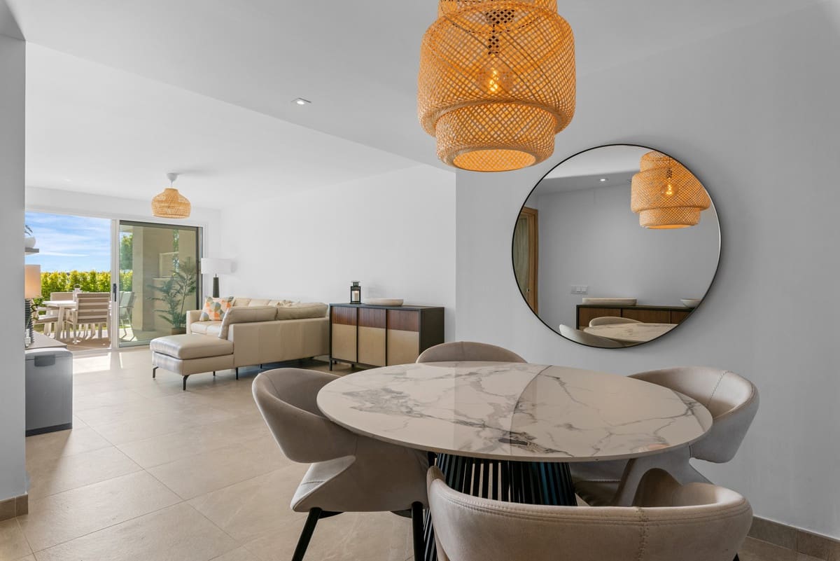 2 sypialnia Apartament na sprzedaż w Estepona - 379 000 € (Ref: 9541992)