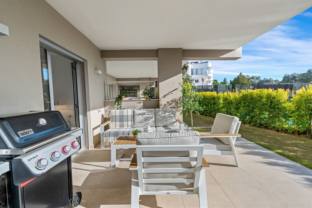 2 sypialnia Apartament na sprzedaż w Estepona - 379 000 € (Ref: 9541992)