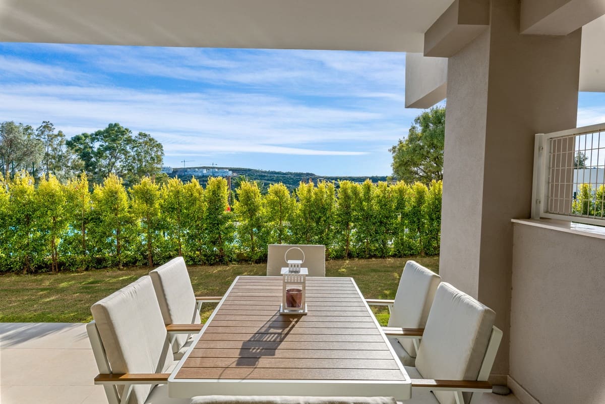 2 sypialnia Apartament na sprzedaż w Estepona - 379 000 € (Ref: 9541992)