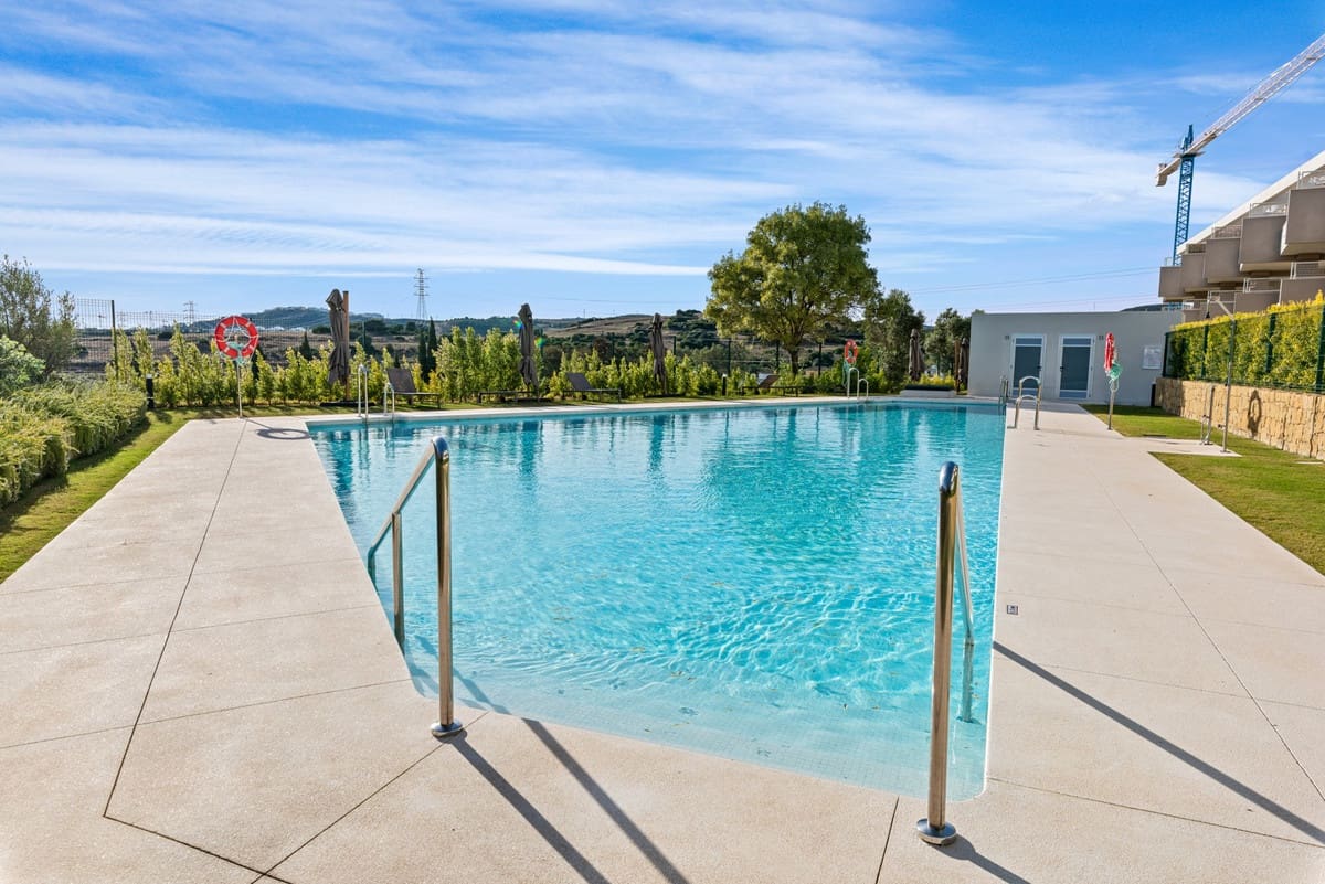 2 sypialnia Apartament na sprzedaż w Estepona - 379 000 € (Ref: 9541992)