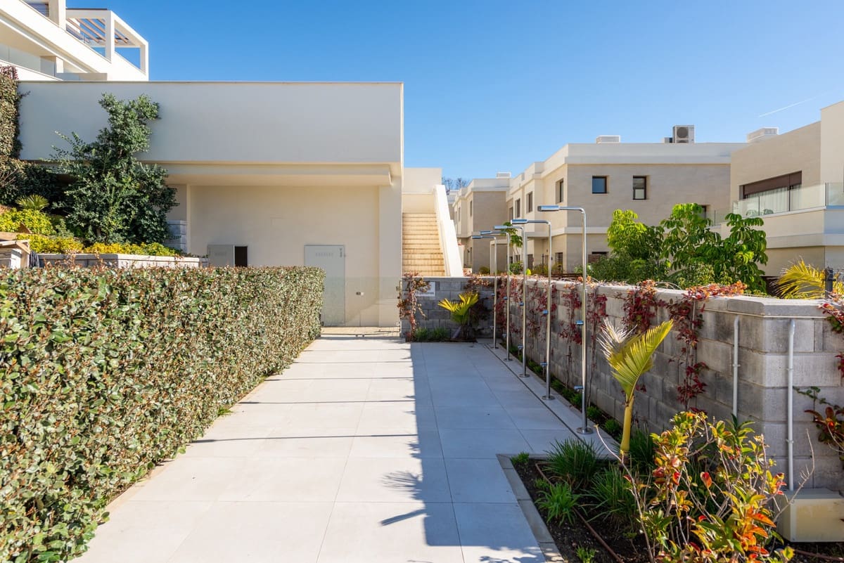 3 Zimmer Apartment zu verkaufen in Estepona - 1.850.000 € (Ref: 9541993)