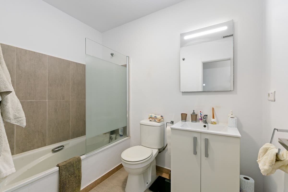 4 soverom Leilighet til salgs i Nueva Andalucia - € 329 000 (Ref: 9541995)