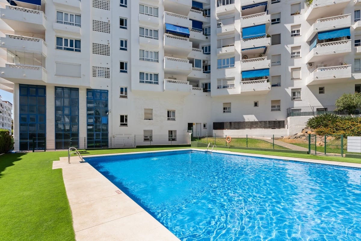 4 soverom Leilighet til salgs i Nueva Andalucia - € 329 000 (Ref: 9541995)