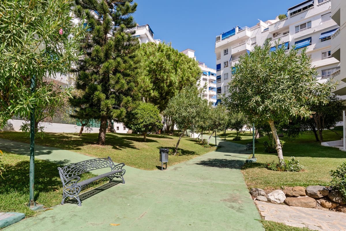 4 soverom Leilighet til salgs i Nueva Andalucia - € 329 000 (Ref: 9541995)