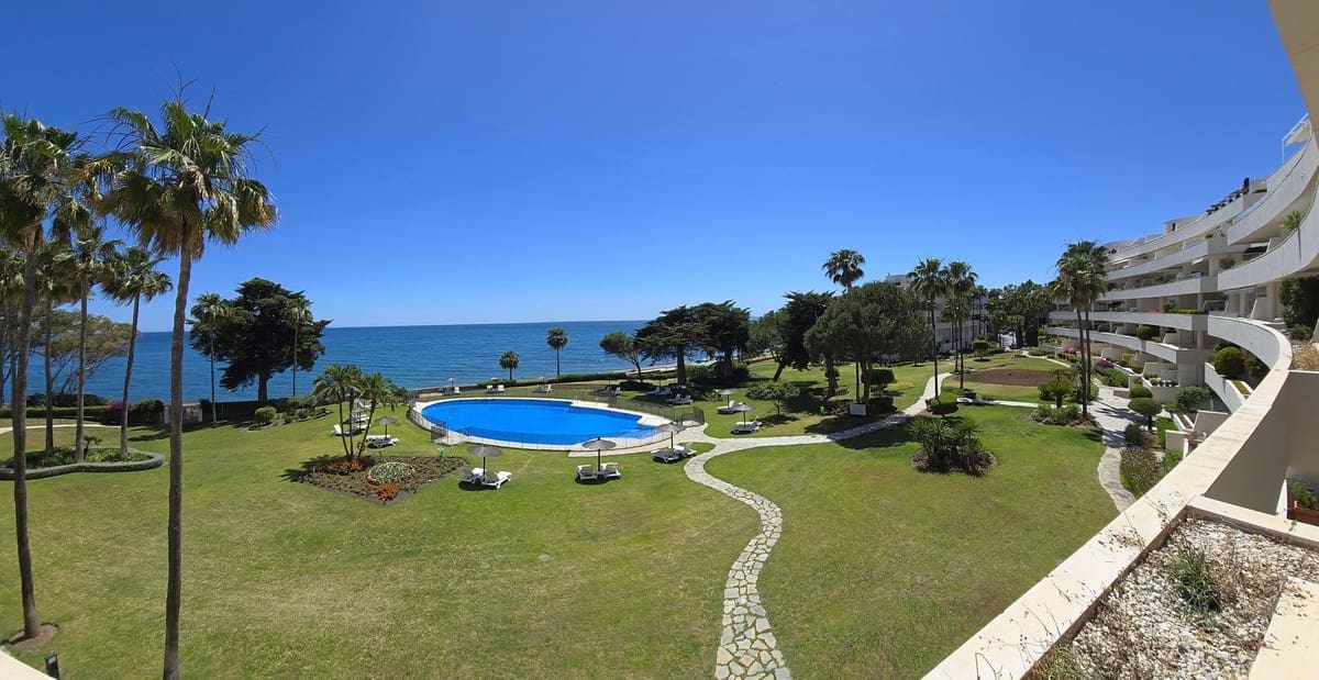 3 quarto Apartamento para venda em Estepona - 1 199 000 € (Ref: 9542626)