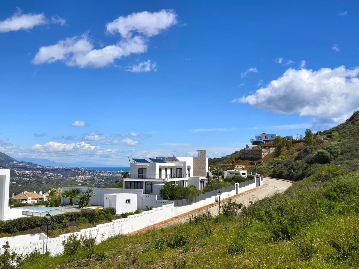 Byggetomt til salgs i La Cala de Mijas - € 239 000 (Ref: 9542629)