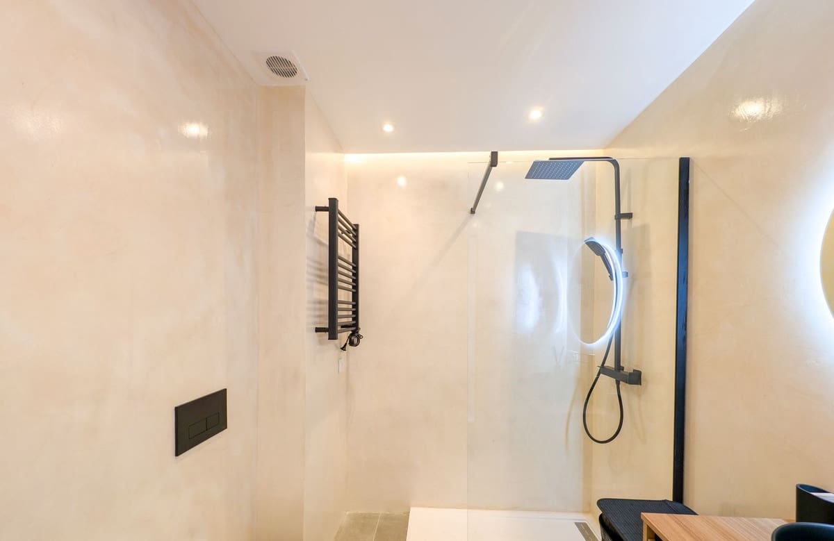 2 slaapkamer Appartement te koop in Marbella met garage - € 995.000 (Ref: 9548839)