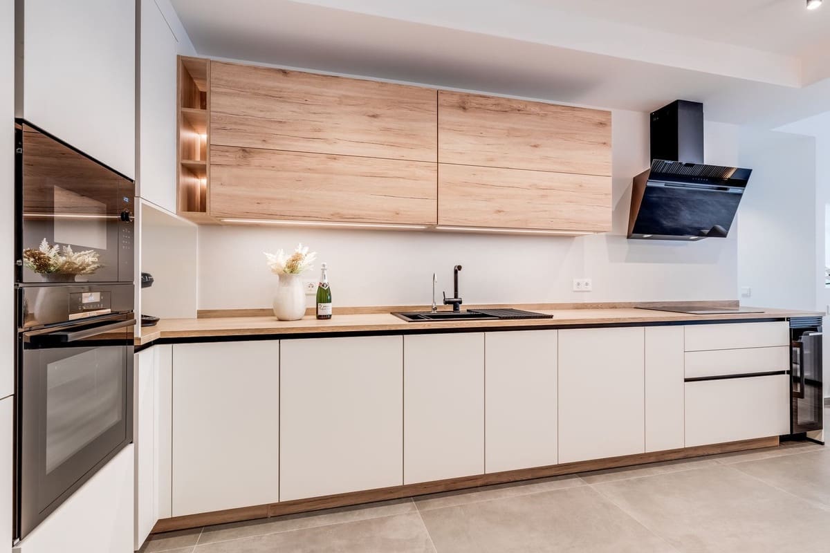 2 soveværelse Lejlighed til salg i San Pedro de Alcantara med garage - € 830.000 (Ref: 9548839)