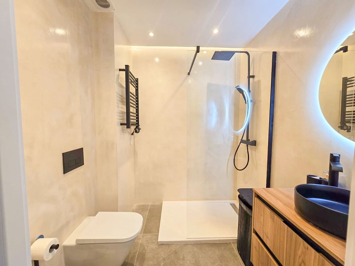 2 soveværelse Lejlighed til salg i San Pedro de Alcantara med garage - € 830.000 (Ref: 9548839)