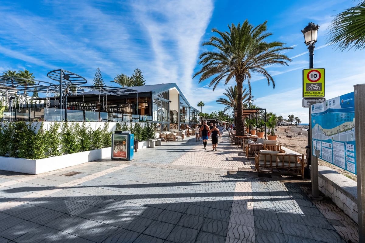2 soveværelse Lejlighed til salg i San Pedro de Alcantara med garage - € 830.000 (Ref: 9548839)